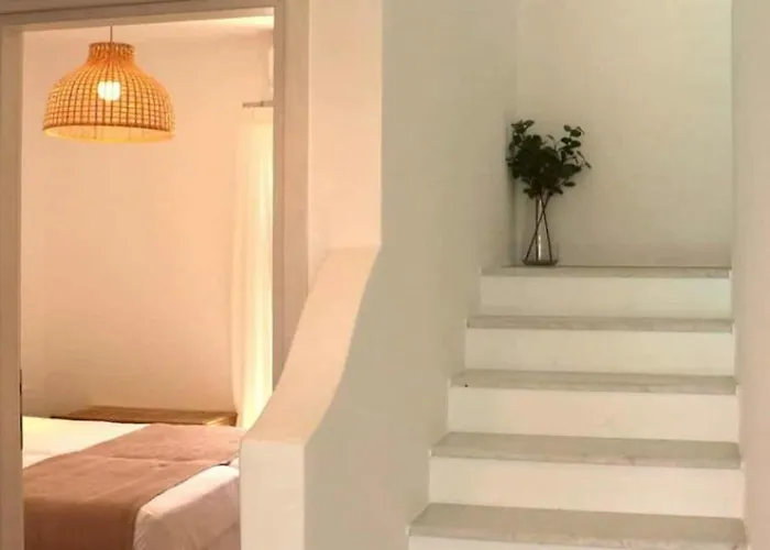 Irianna Of Naxos Agia Anna (Naxos)